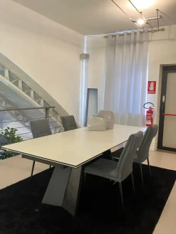 Calligaris Tavolo rettangolare Icaro di a prezzo riservato- Tavoli
