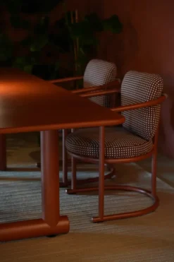 Tavolo rettangolare in altri materiali Trampoline 561 di in Offerta Outlet^Cassina