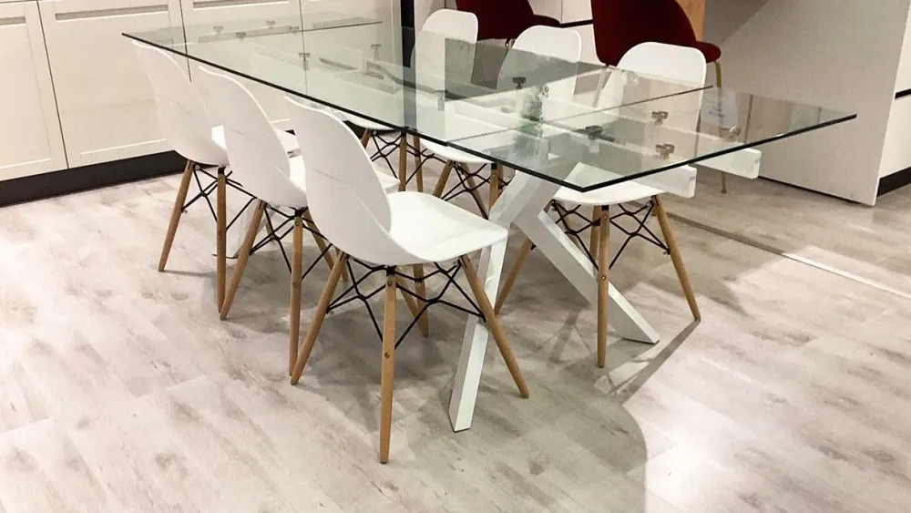 Tavolo rettangolare in vetro Kyoto di in Offerta Outlet^La casa moderna