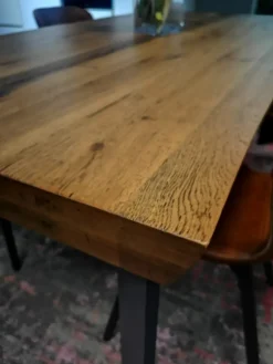 Tavolo rettangolare Line master di a prezzo riservato^Devina Nais Sale