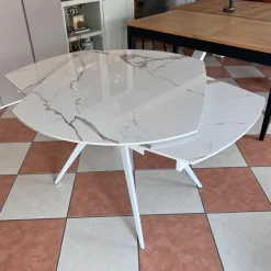 Discount Tavolo rettangolare Marble scontato del 60% Tavoli