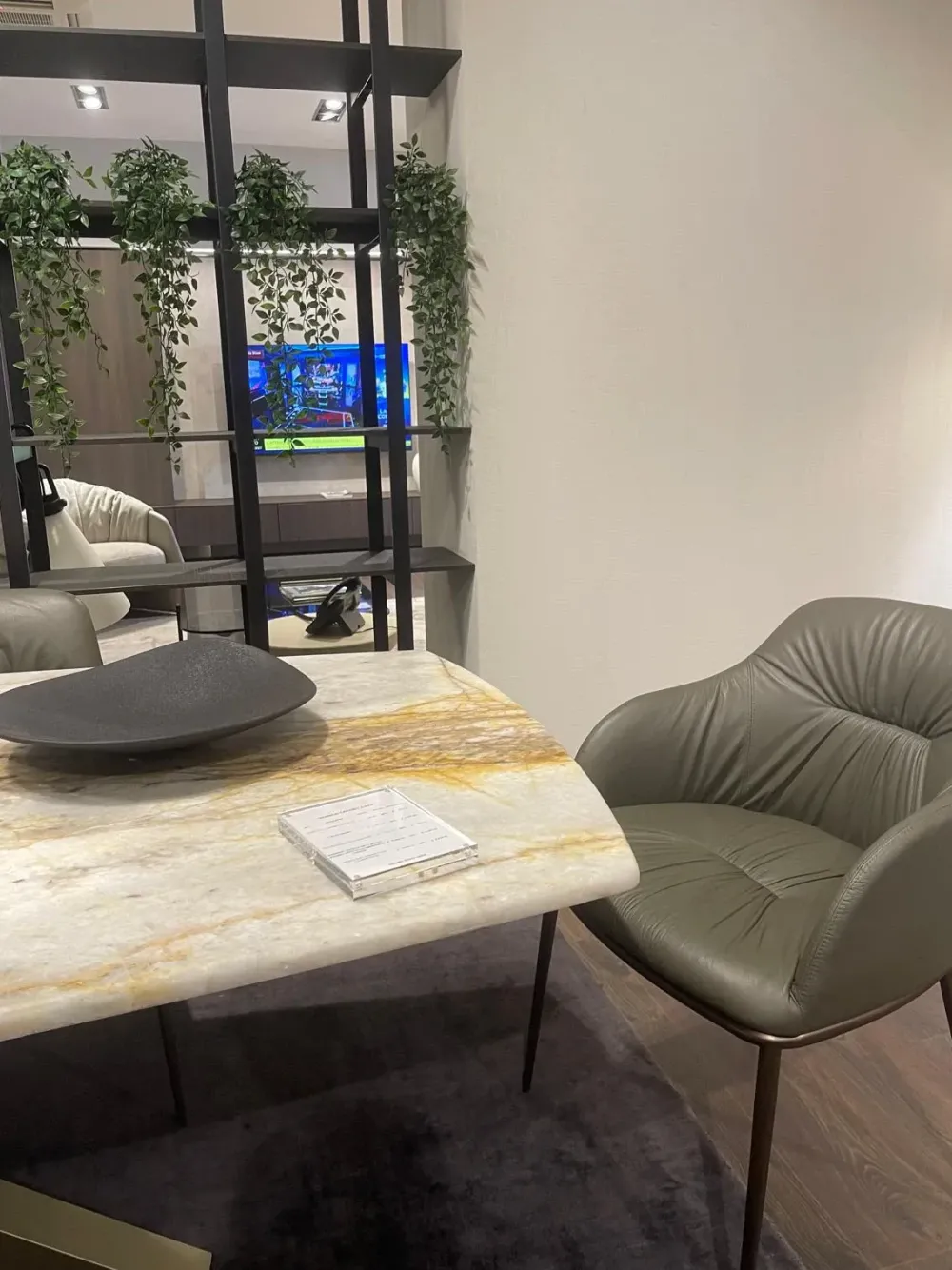 Sale Tavolo rettangolare Tavolo shangai marmo imperiale di a prezzo riservato Tavoli