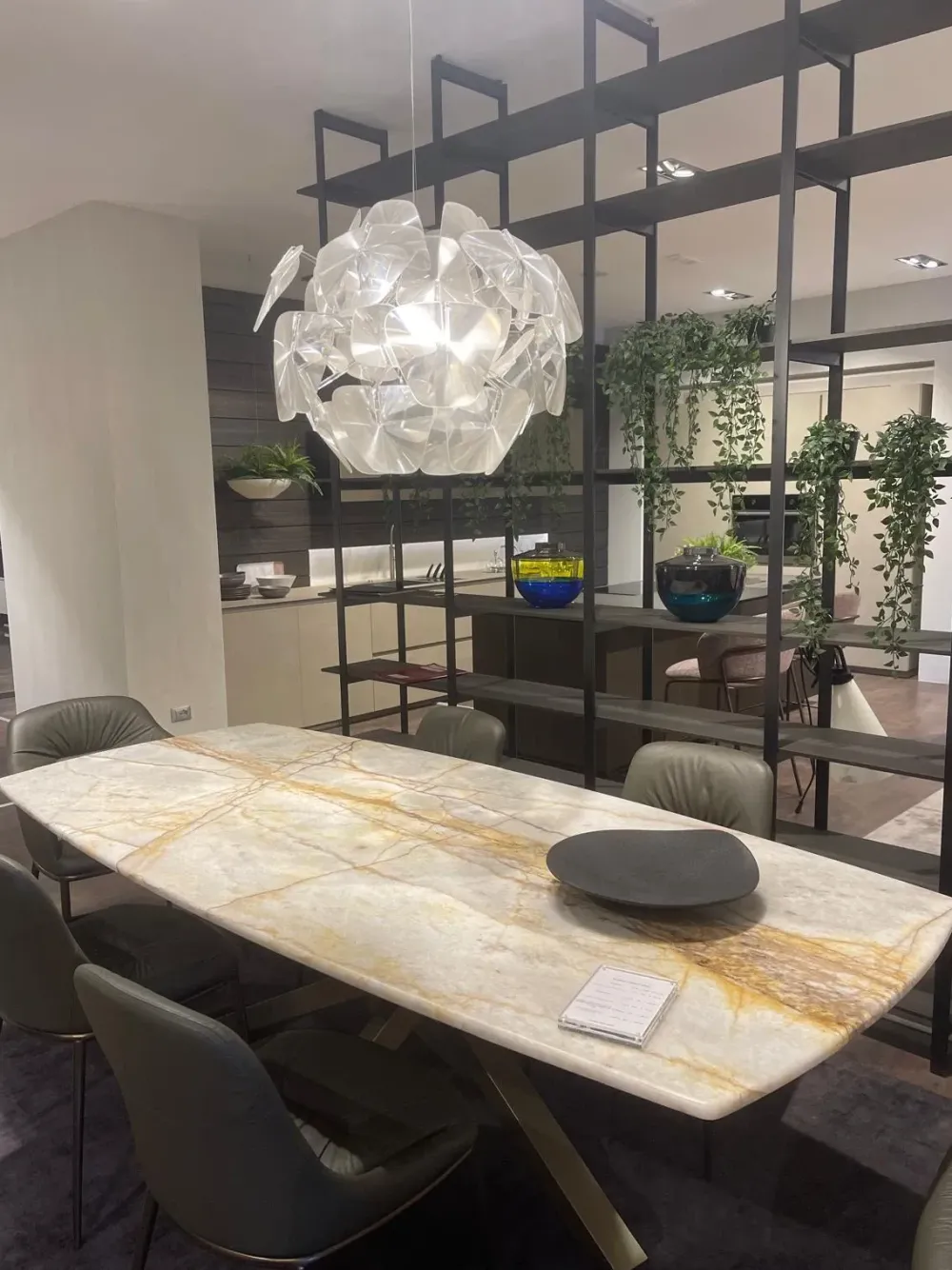 Sale Tavolo rettangolare Tavolo shangai marmo imperiale di a prezzo riservato Tavoli