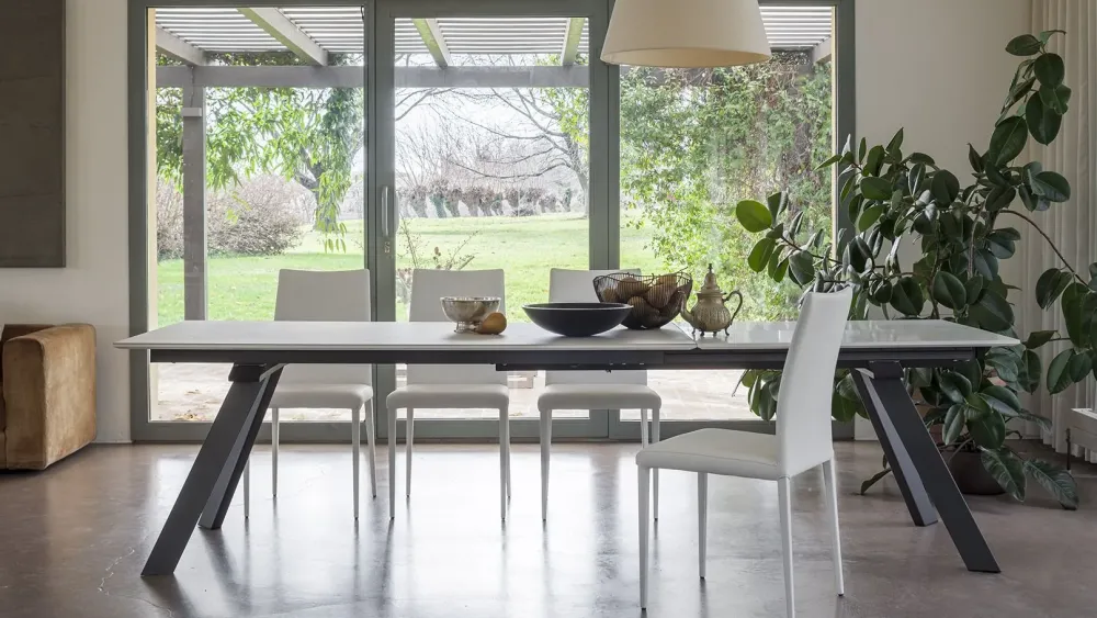 Sale Tavolo rettangolare Trinity scontato del 29% Tavoli