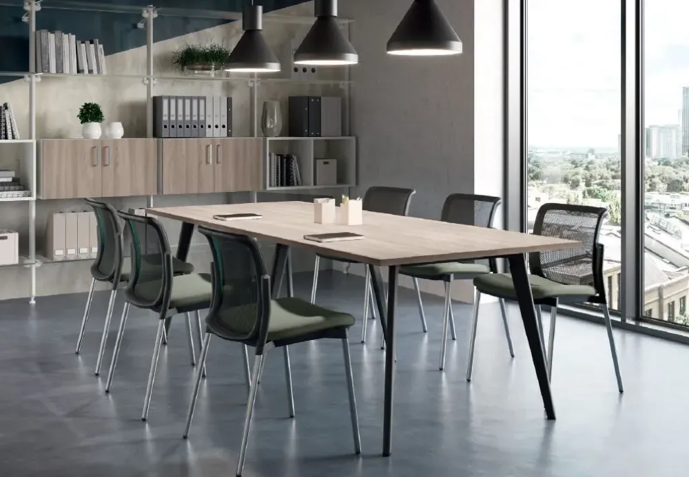 Tavolo riunione in legno Rhea con 6 sedie a prezzi convenienti^Flycom Online