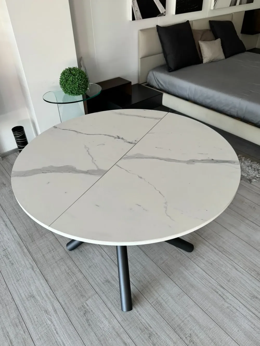 Altacom Tavolo rotondo in ceramica Celsius di in Offerta Outlet- Tavoli