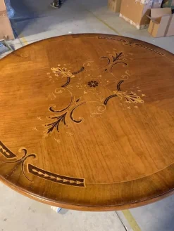 Artigianale Tavolo rotondo in legno Giglio, prezzo scontato.- Tavoli