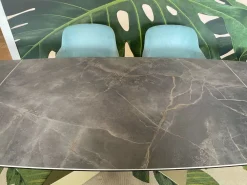 Di Lazzaro Tavolo sagomato City scontato del 40%- Tavoli