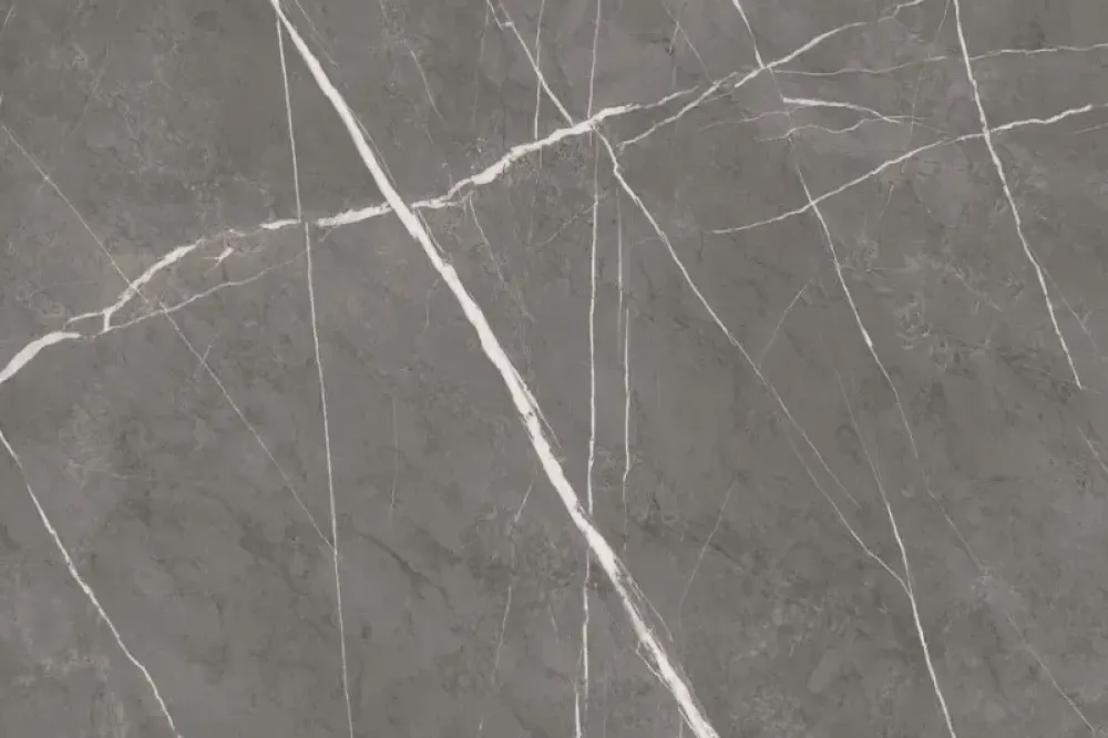 Tavolo sagomato Cross scontato del 20%^Sedie Brianza New