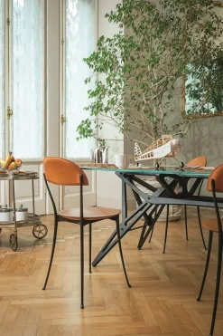 Zanotta Tavolo sagomato Reale cm scontato del 0%- Tavoli