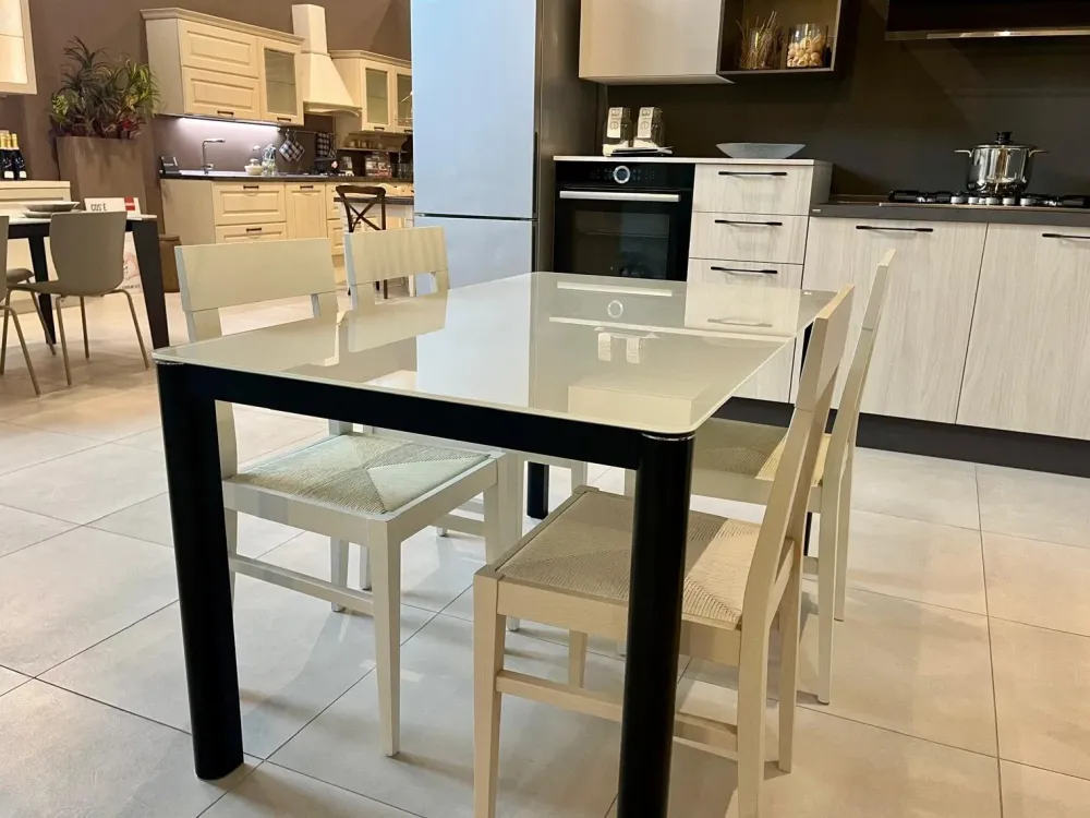 Scavolini Tavolo Scarabeo in OFFERTA OUTLET -50%- Tavoli