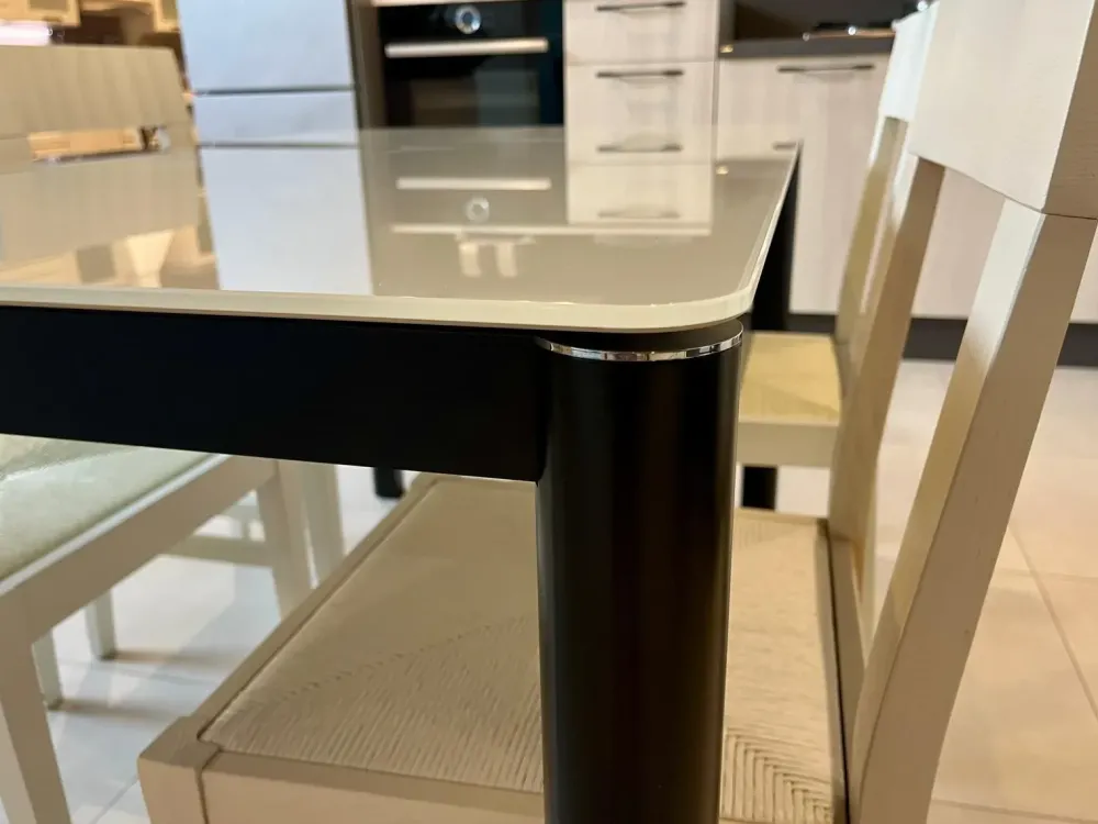 Scavolini Tavolo Scarabeo in OFFERTA OUTLET -50%- Tavoli