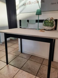 Sale Tavolo Scrivania ens di : richiedi ora il prezzo Tavoli