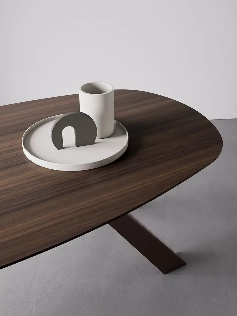 Tavolo Spider. Design moderno ed elegante.^Pizzolato Hot