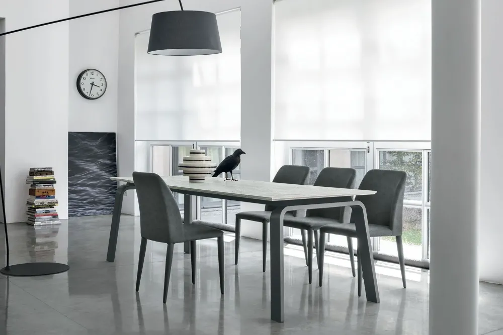 New Tavolo - deimos di : richiedi il prezzo Tavoli