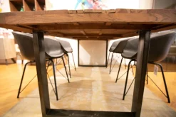 New Tavolo Tavolo massello scortecciato   in OFFERTA OUTLET Tavoli