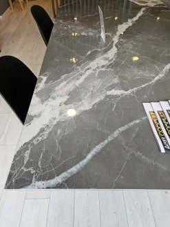 Tavolo Tavolo modello artistico di scontato del 50%^Bontempi New