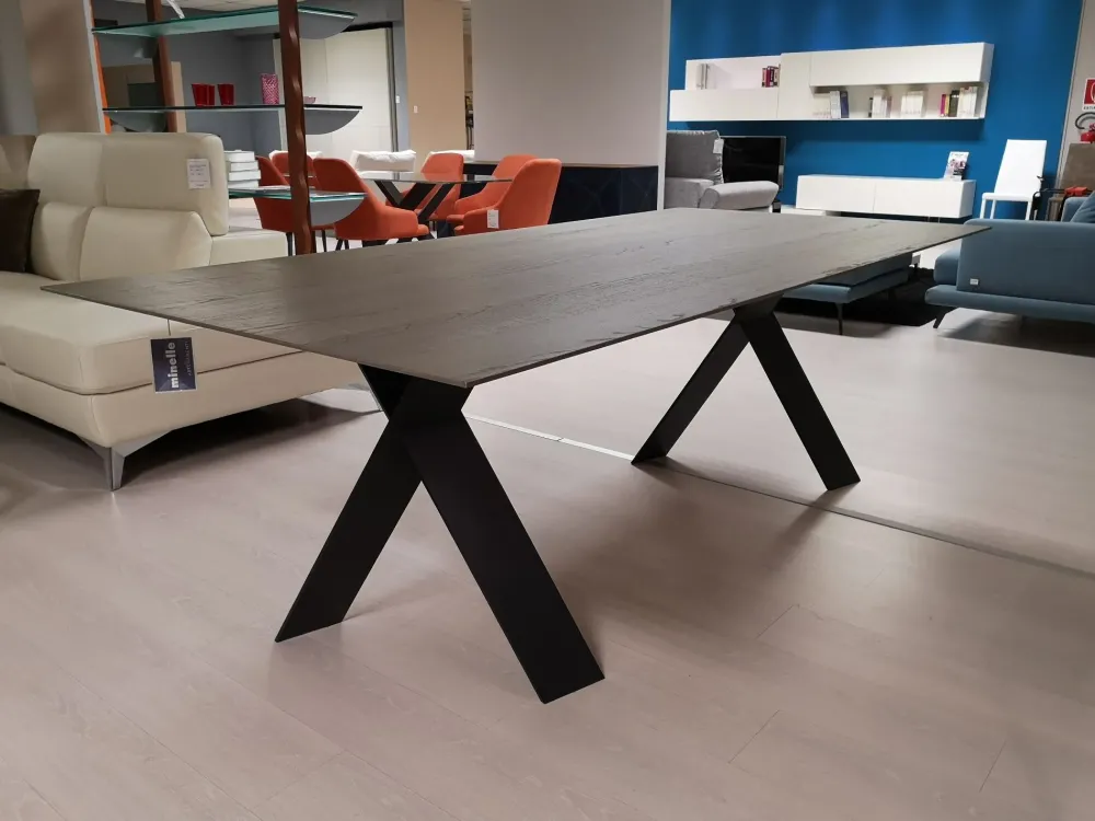 Presotto Tavolo Taylor a prezzo ribassato- Tavoli