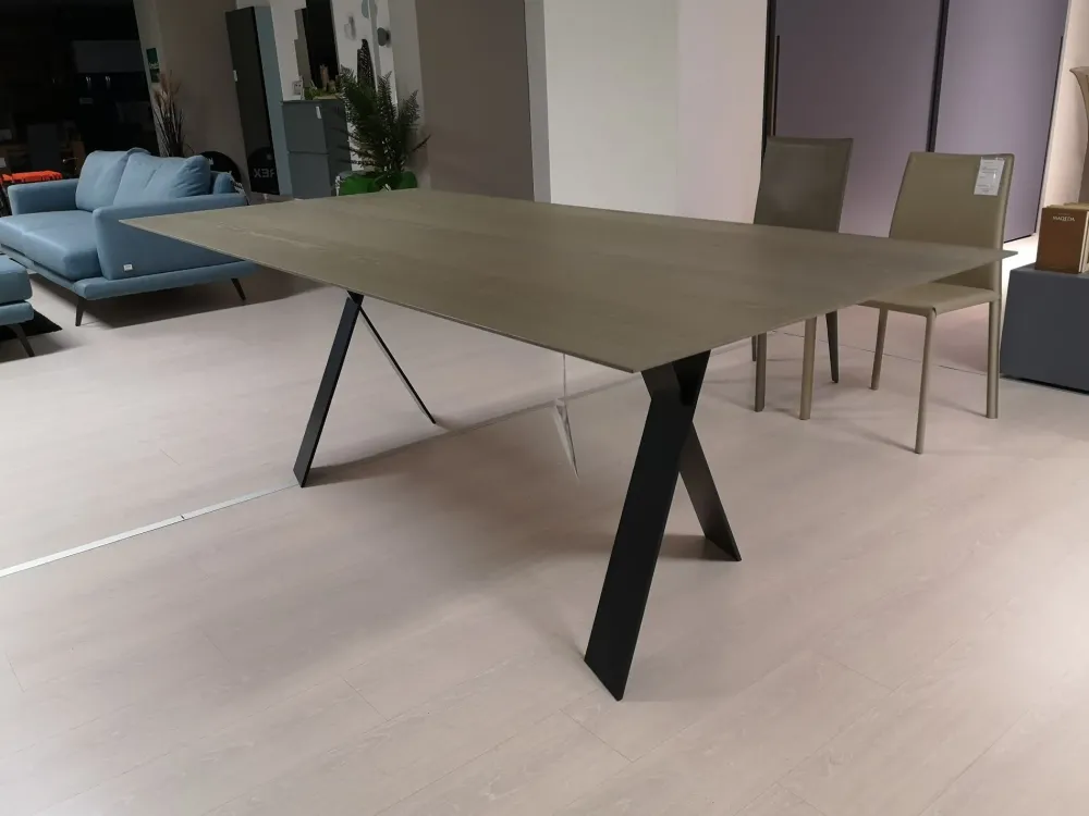 Presotto Tavolo Taylor a prezzo ribassato- Tavoli