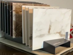 Tavolo Torii di scontato del 42%^Bonaldo Outlet