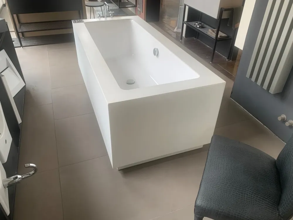 Vasca da bagno in Corian modello Vasca freestanding style sistem rivestita in corian 180x80 cm a prezzo scontato^Artigianale Online