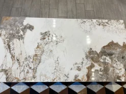 Vendi la nuova macchina D9011r di a prezzo scontato!^Collezione esclusiva Online