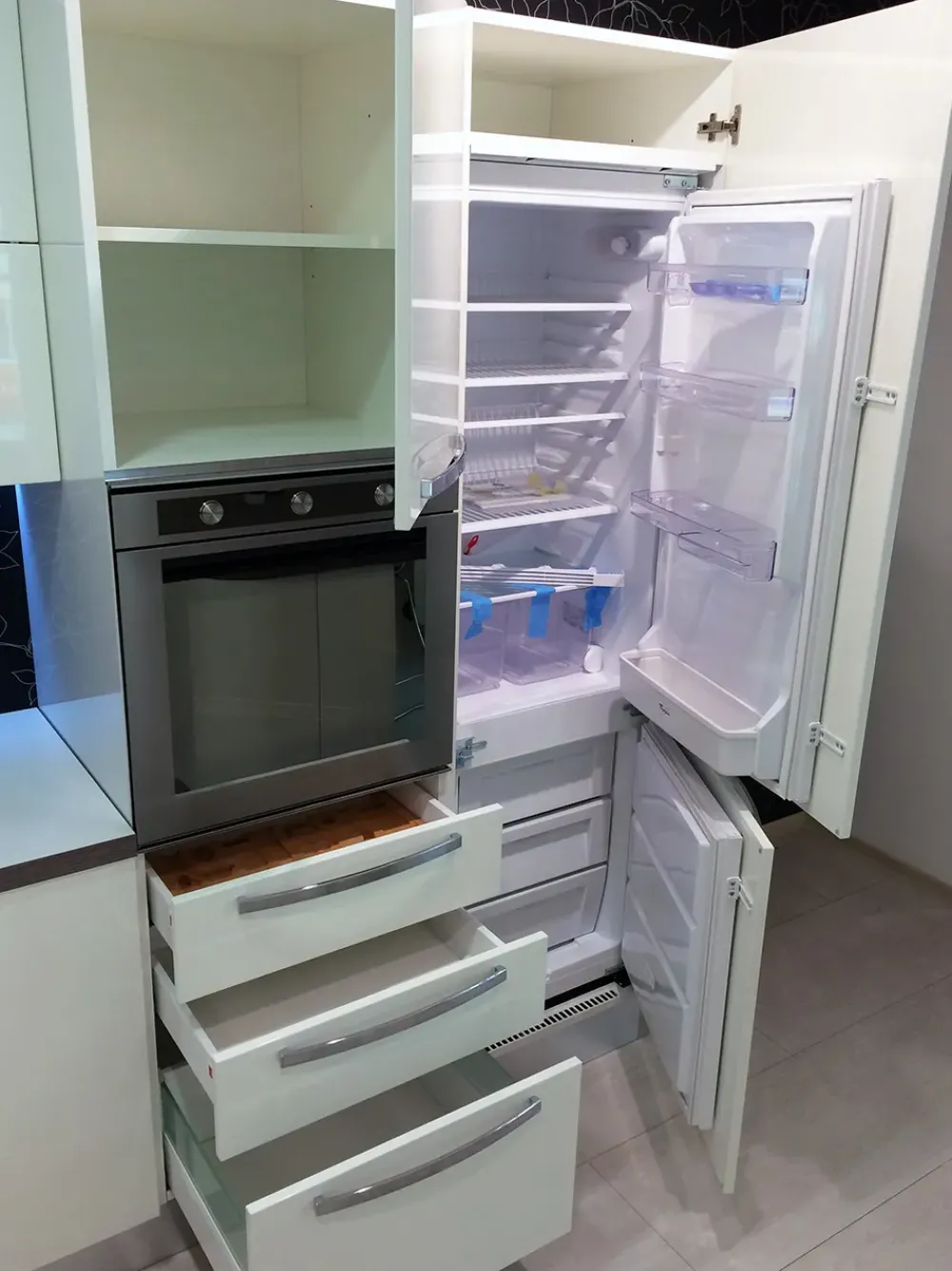 Sale Cucina Extra tonda colore bianco scontato del -58 % Cucine Ad Angolo|Cucine Moderne