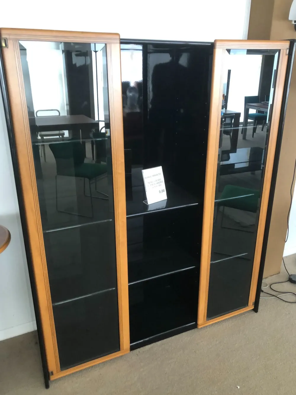 Maxalto Vetrinetta Artona di : stile design, scontata!- Vetrinette