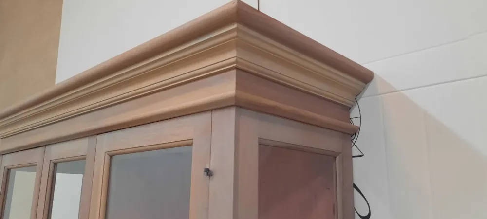 Vetrinetta Modello millenium in stile design a prezzi outlet^Mobilificio Bellutti Sale