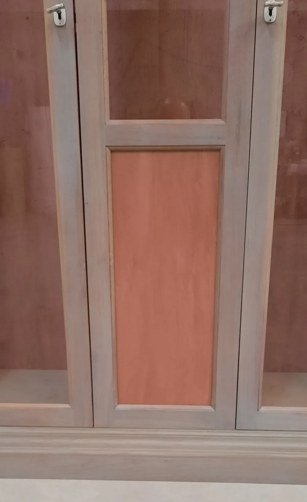 Vetrinetta Modello millenium in stile design a prezzi outlet^Mobilificio Bellutti Sale