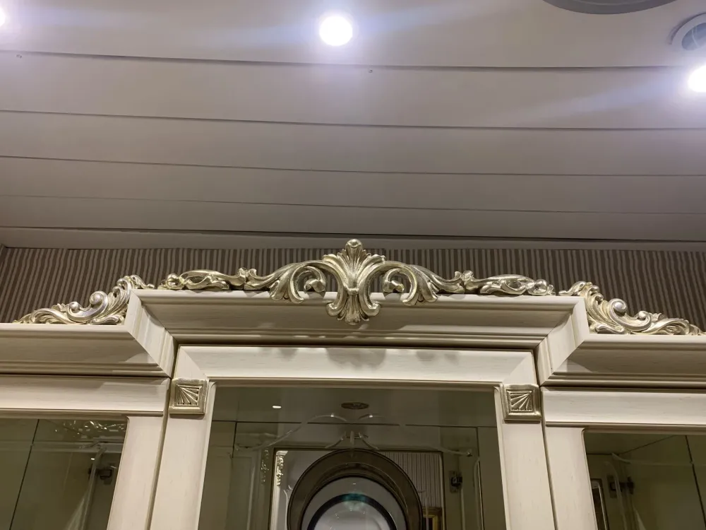 Collezione esclusiva Vetrinetta Tiziano in legno a prezzo Outlet- Vetrinette