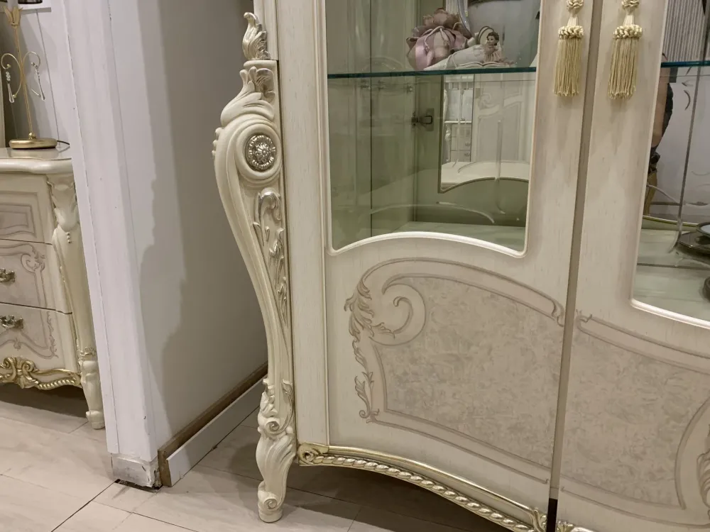 Collezione esclusiva Vetrinetta Tiziano in legno a prezzo Outlet- Vetrinette